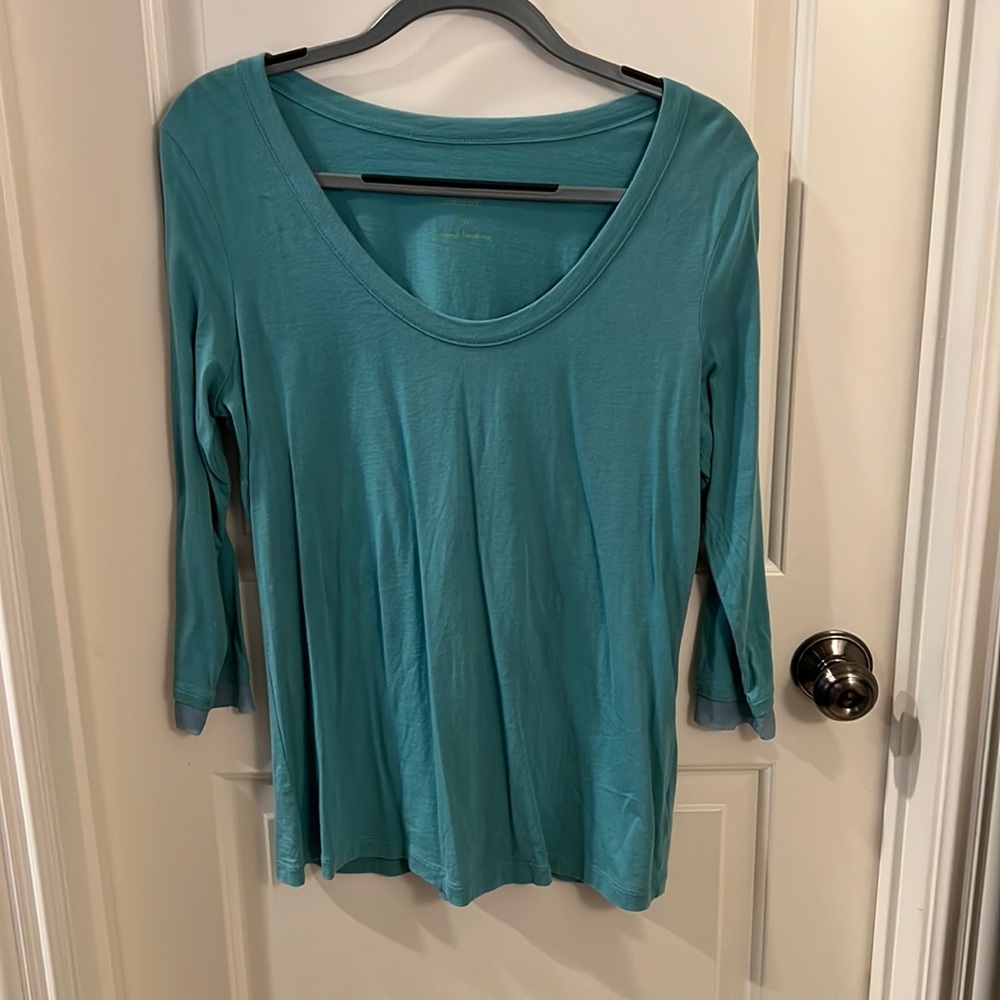 Scoop, neck, three-quarter length T-shirt